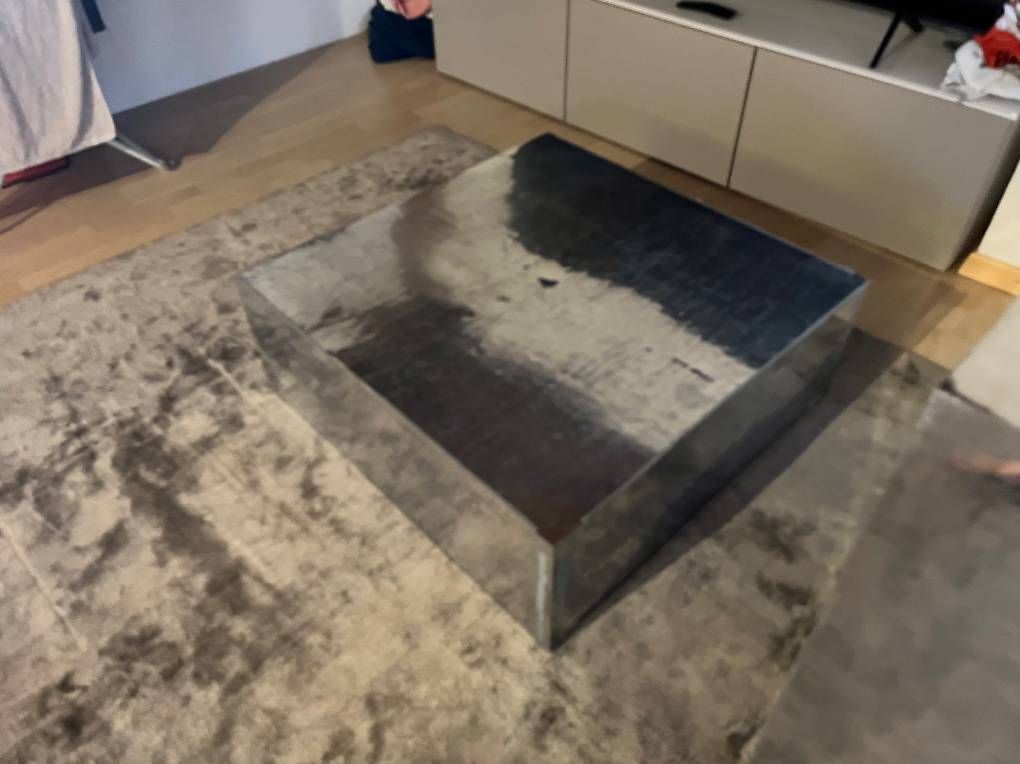 Tische: Couchtisch Metall 80x80cm – Gebraucht aus Nidau von Weltenbummler83 1