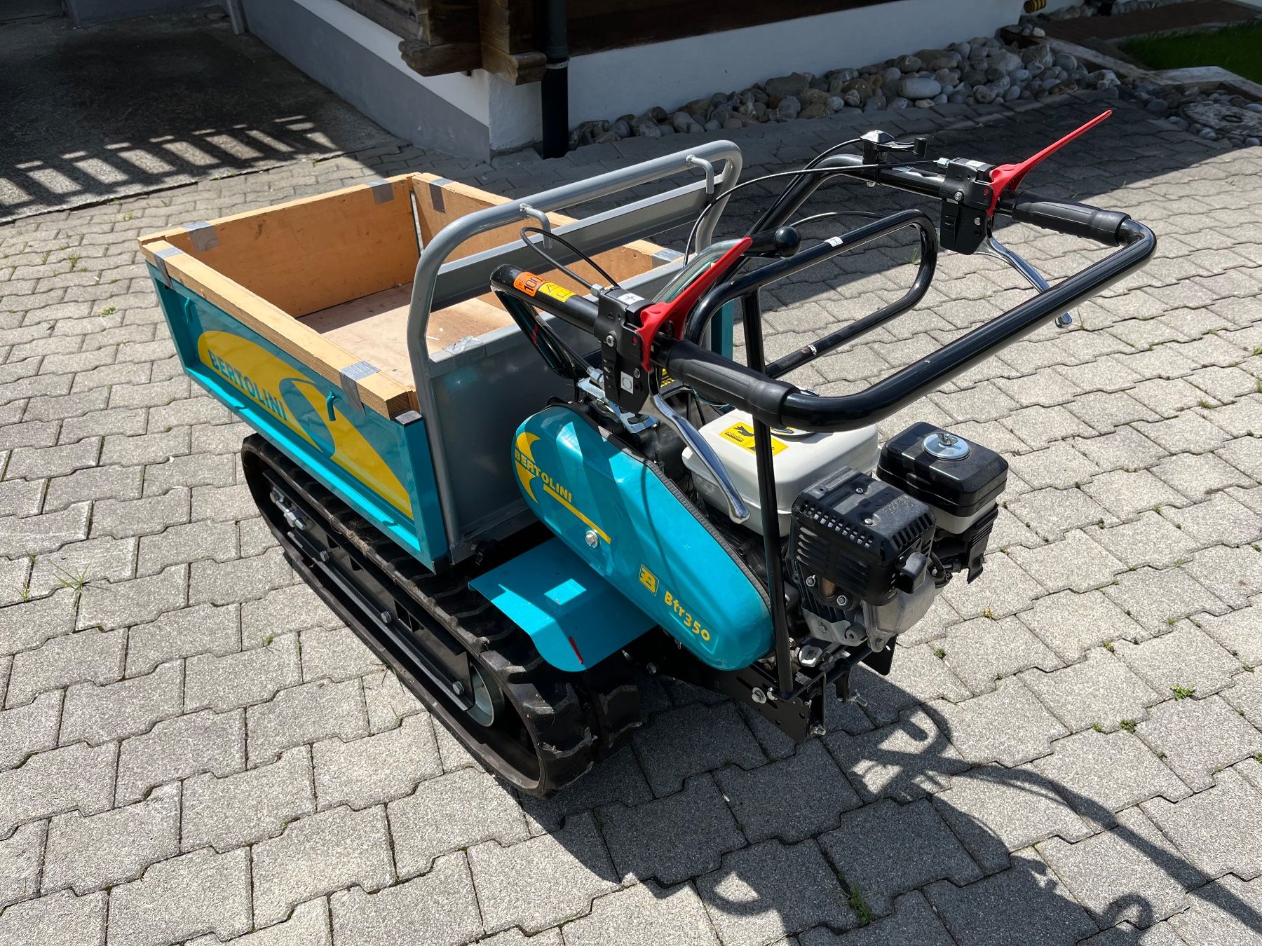 Pressen / Wickeln  & Zubehör: Bertolini BTR 350 Raupendumper / Transporter / Raupen – Gebraucht aus Riggisberg von  2