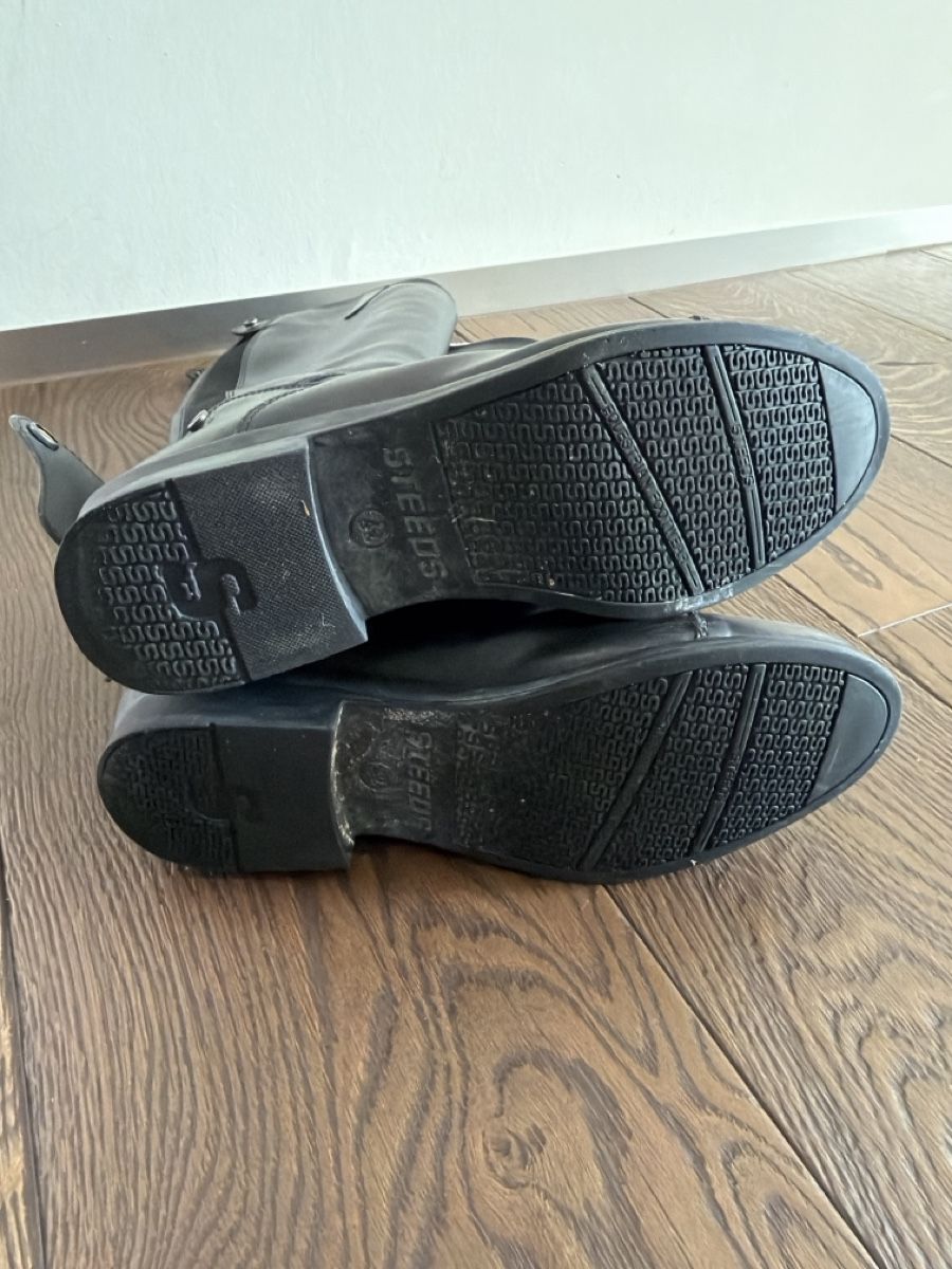 Scarpe da donna: Winterreitstiefel Steeds Damen Gr. 42 – Usato da Büren SO venduto da Nuri09 8