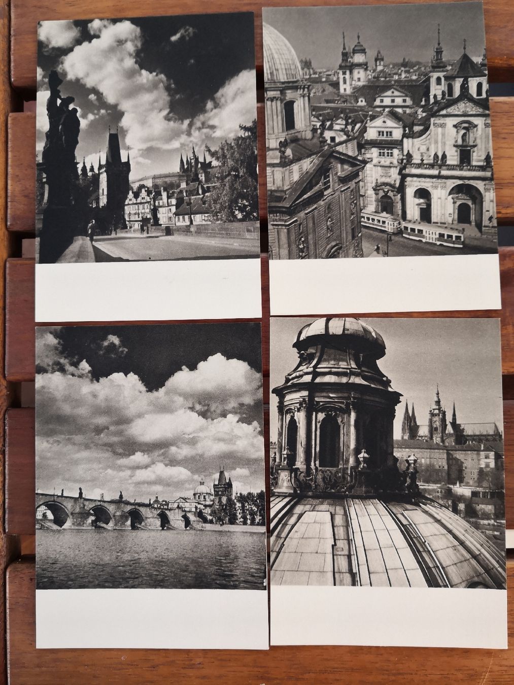 Cartoline postali: Praha - Prag Bilder von Jaroslav Dolezal – Usato da Berikon venduto da Truk56 6