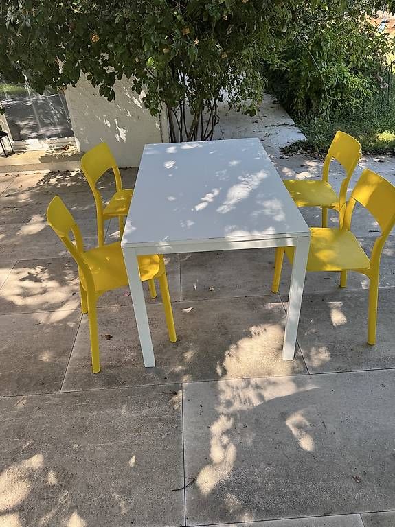 Tische: Table bois et métal – Gebraucht aus Gingins von Miouly 3