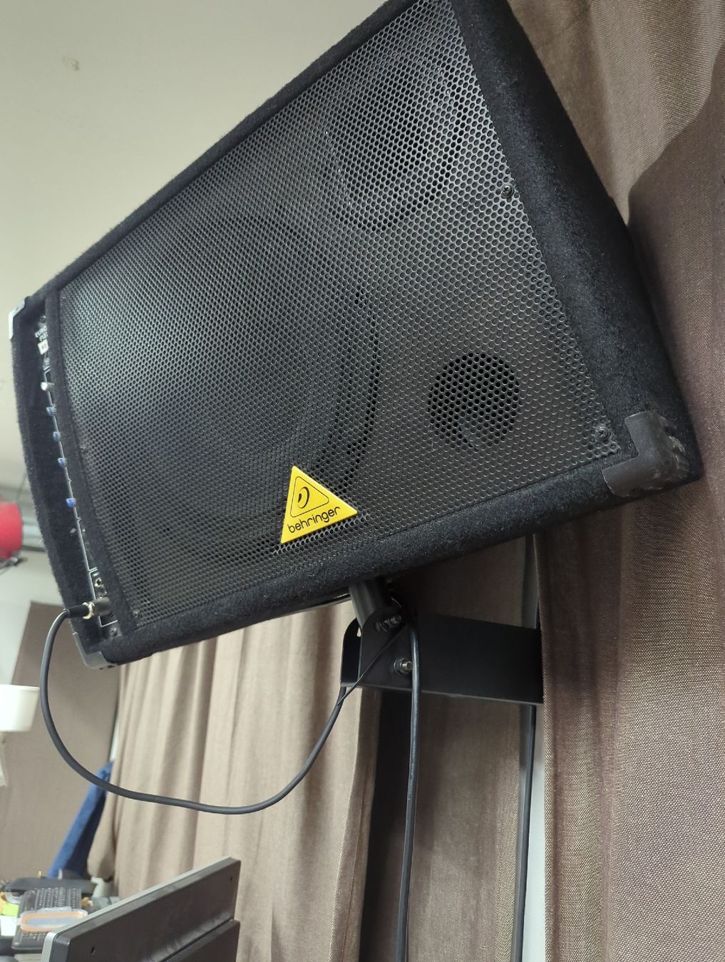 Supporti a parete: 2x Millenium BS-500 Speaker Wall Mount Bracket - Perfect! – Usato da Glattpark(Opfikon) venduto da kzarrr75 5