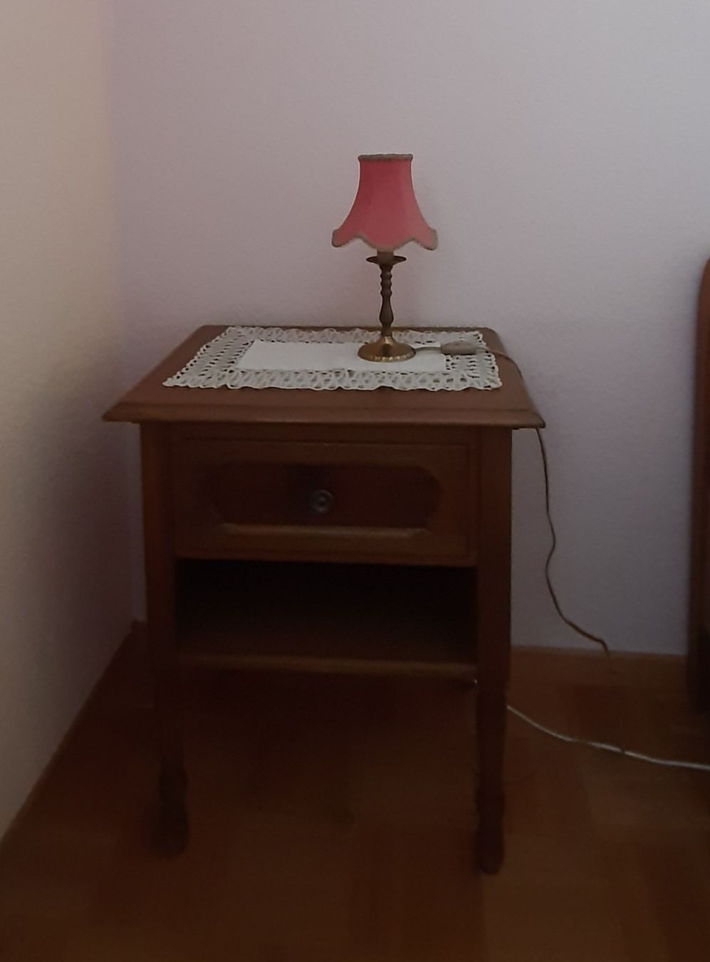 Schränke: Chambre à coucher complète – Gebraucht aus Chamoson von petiteprune 3