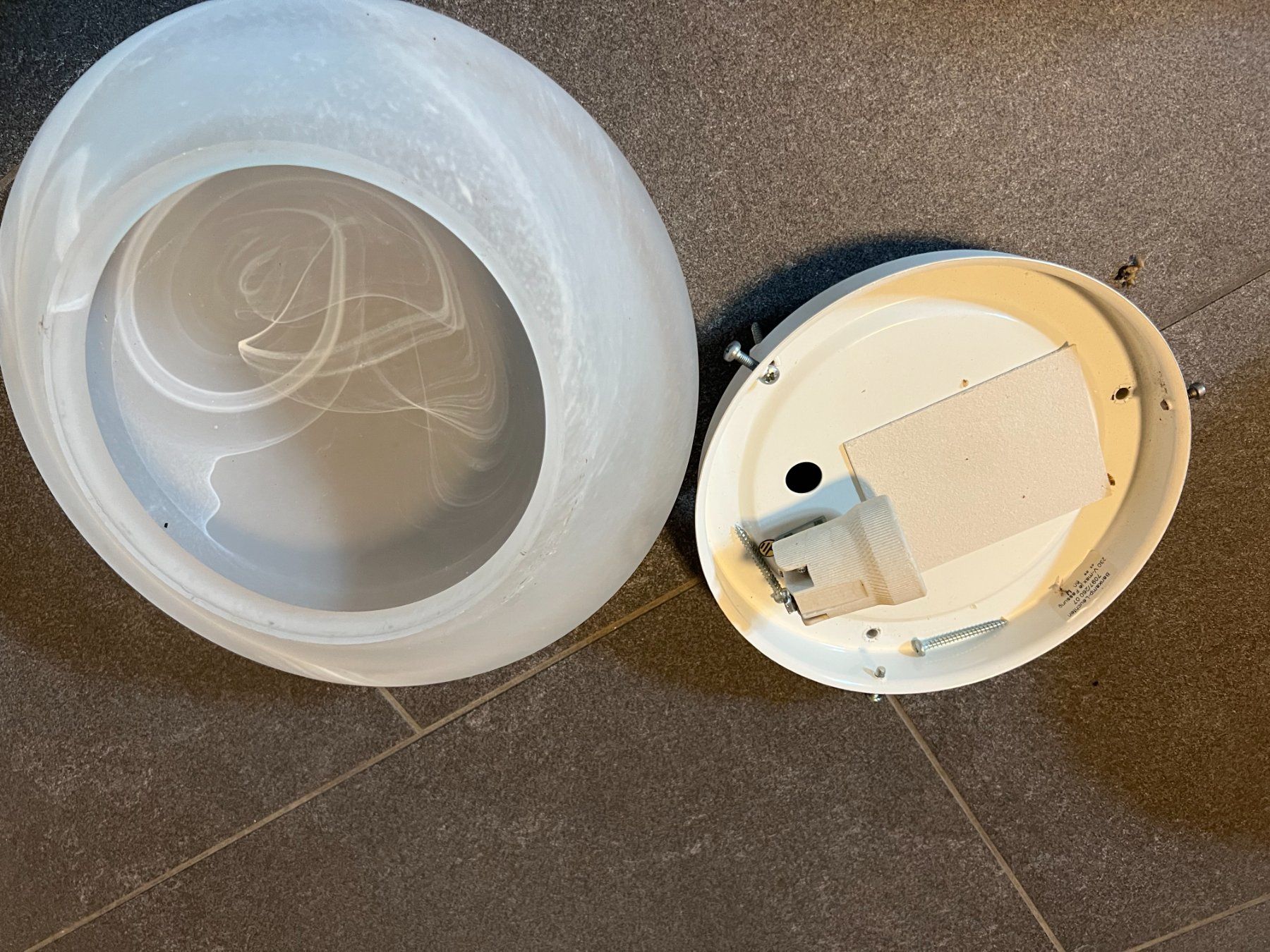 Lampadari & plafoniere: 3 Deckenlampen zum Preis von einer – Usato da Therwil venduto da Mucjing 5