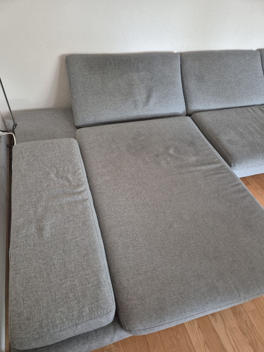 Interio Sofas: Sofa mit Chaiselongue – Gebraucht aus Sursee von Chrissle 2