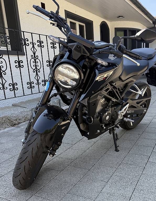 Strasse: Honda cb125r – Gebraucht aus Biberist von cas_g9q8