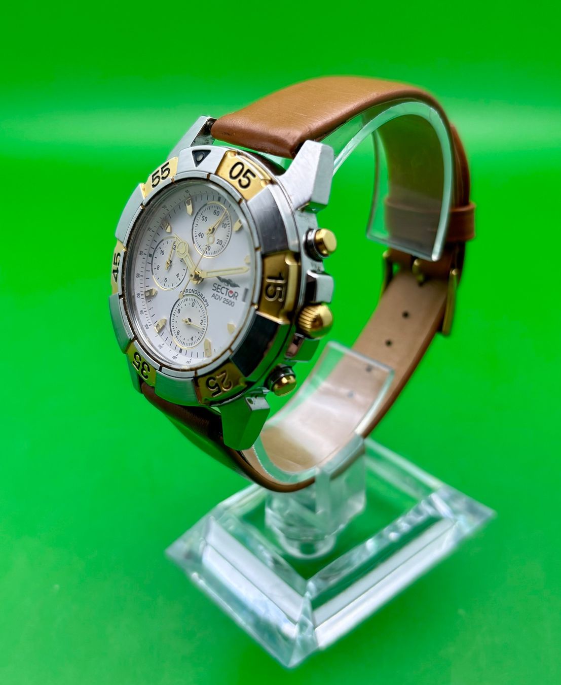 Sector Orologi: VINTAGE-SECTOR ADV 2500 CHRONOGRAPHEN – Usato da Rorschach venduto da ZeitWerk.10 6