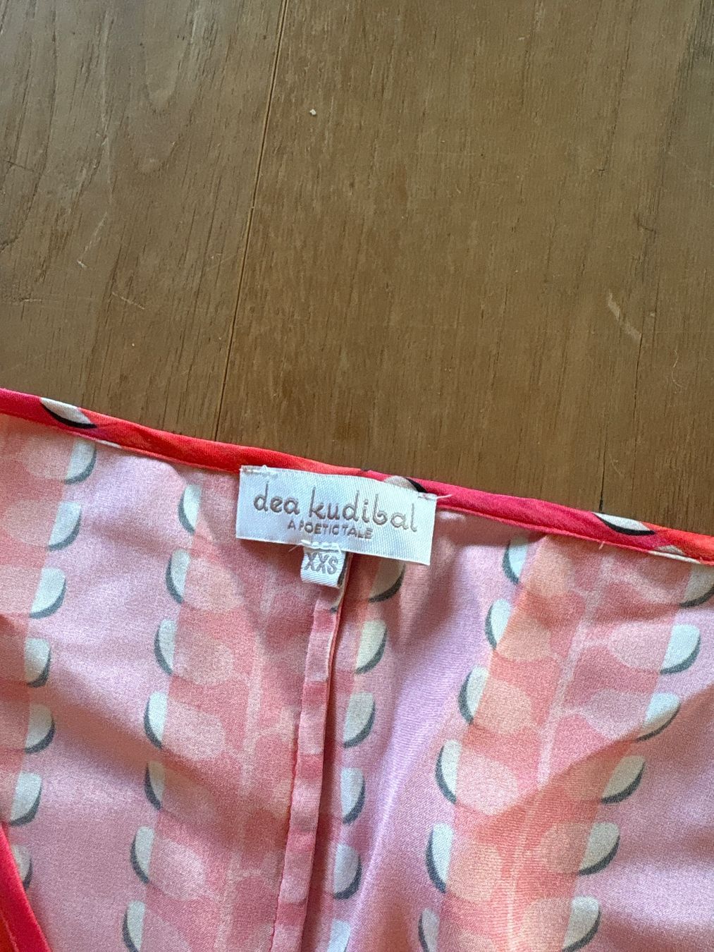 Dea Kudibal Vestiti: Dea Kudibal Seidenkleid – Nuovo (secondo la descrizione) da Kriens venduto da Delvillano 1