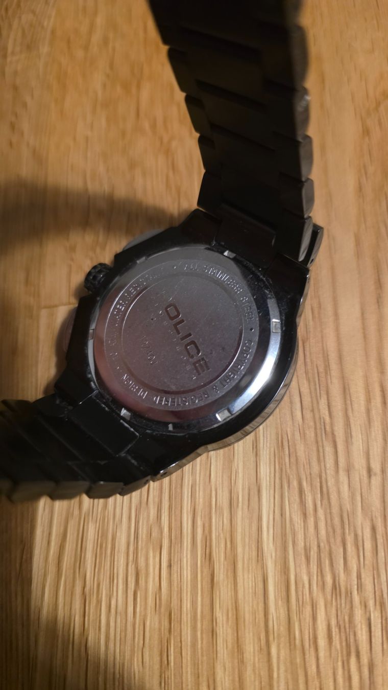 Police Uhren: Police Cyclone  Uhr – Gebraucht aus Aarau von ST33 2