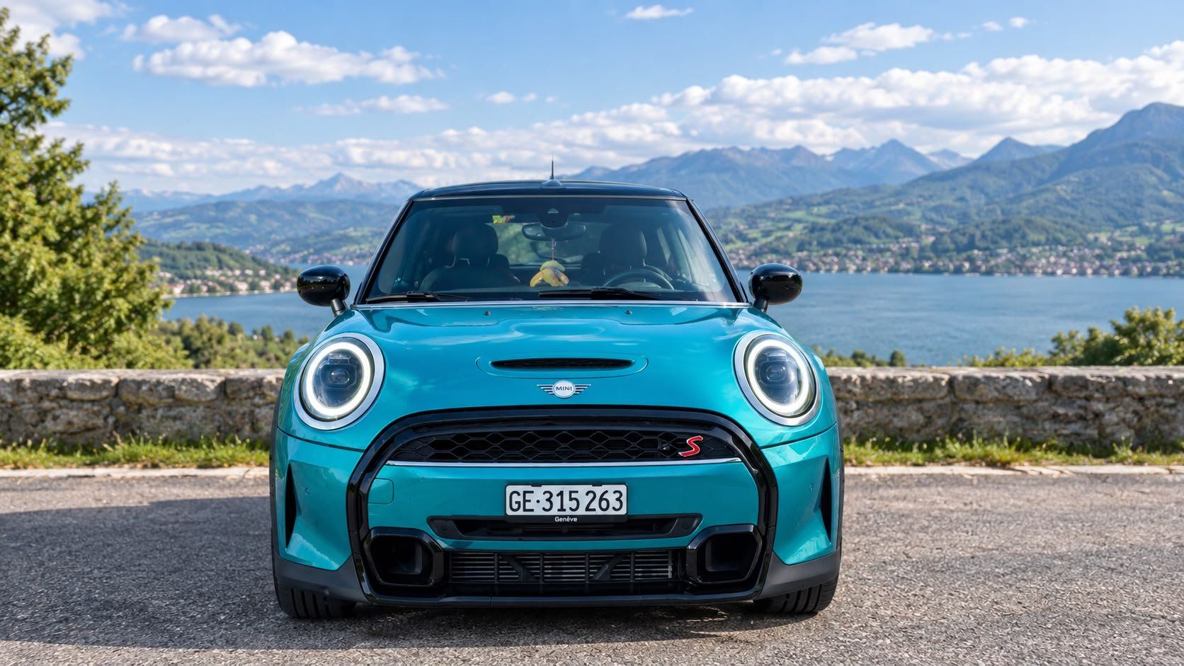 Mini Automobili: Cabriolet Mini Cooper S bleu turquoise état impeccable – Usato da Genève venduto da JonStyle