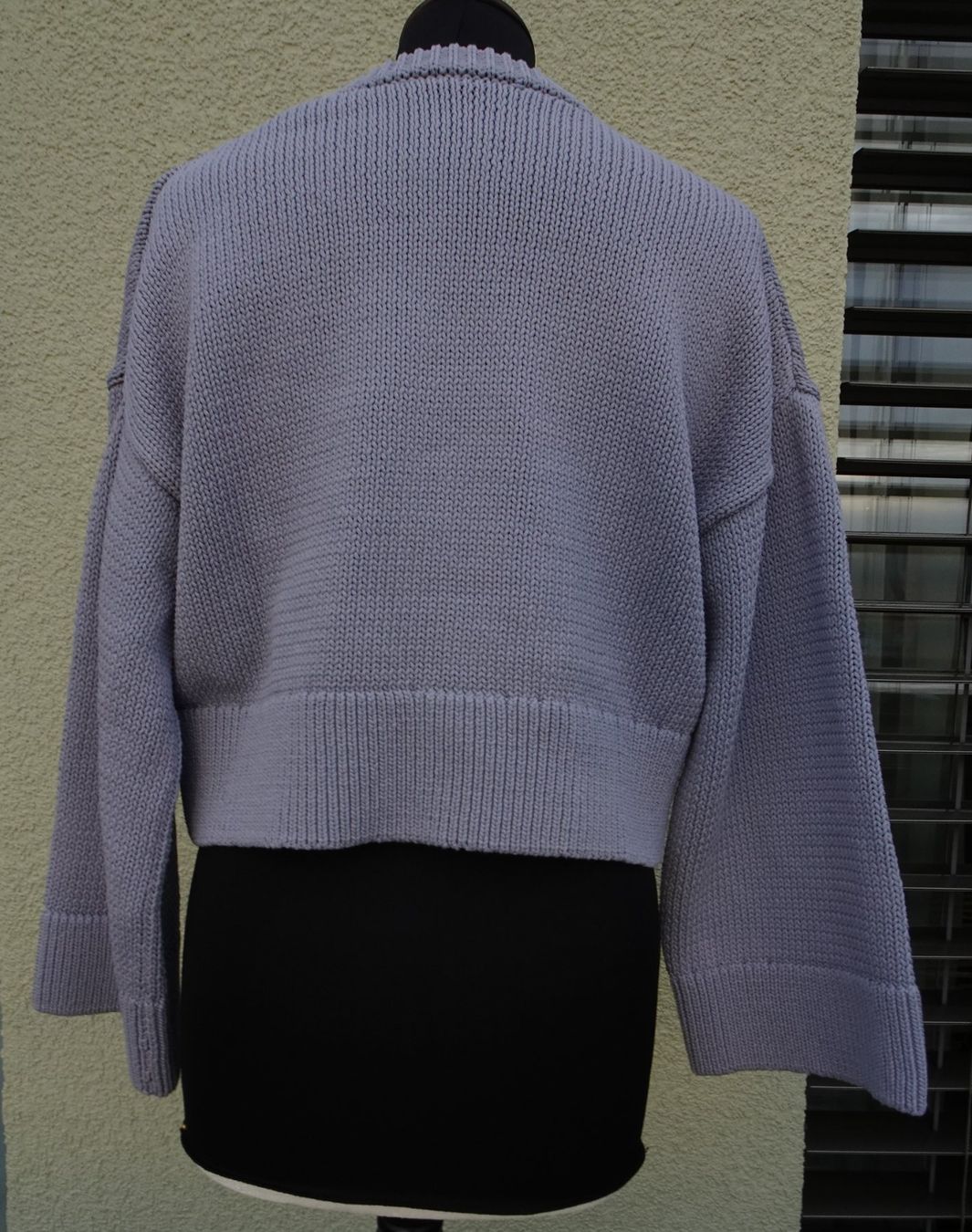 Esprit Maglioni & Felpe: Esprit Strickpullover blau dick kurz weite ärmel Gr S – Usato da Winterthur venduto da blumeblau77 3