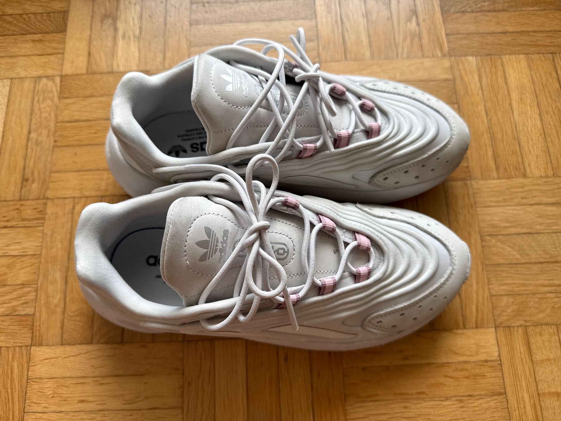Adidas Damenschuhe: ADIDAS OZELIA SHOES 40 – Gebraucht aus Horgen von linuxrp 1