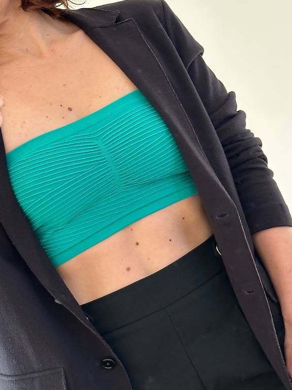 Guess Top: Top Guess – Usato da Solothurn venduto da bol_8mnd