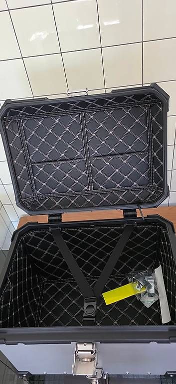 Topcase: Motorrad Topcase 55L Aluminium – Nuovo e nell'imballaggio originale da Illgau venduto da heimelirene 2