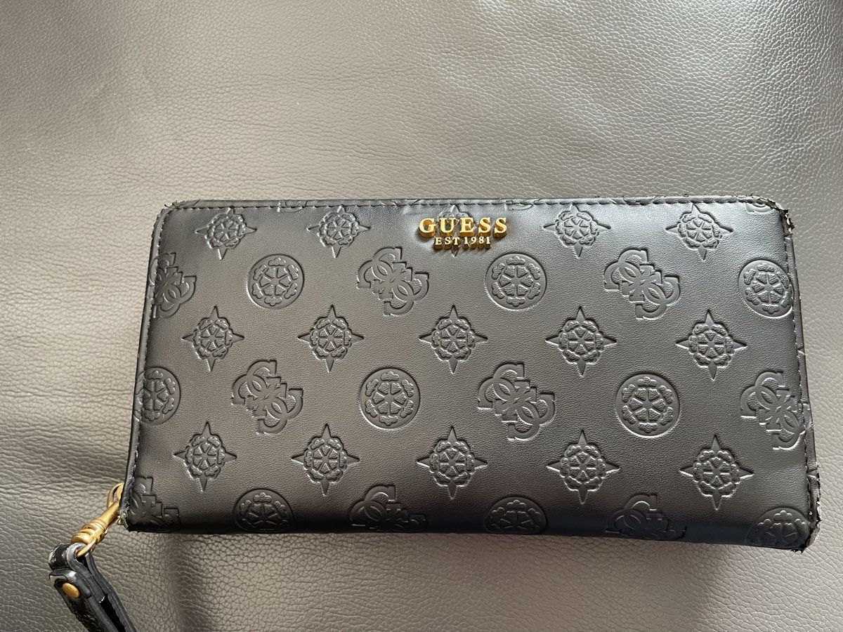 Guess Portamonete: Portafoglio Guess – Usato da Winterthur venduto da Je_hope