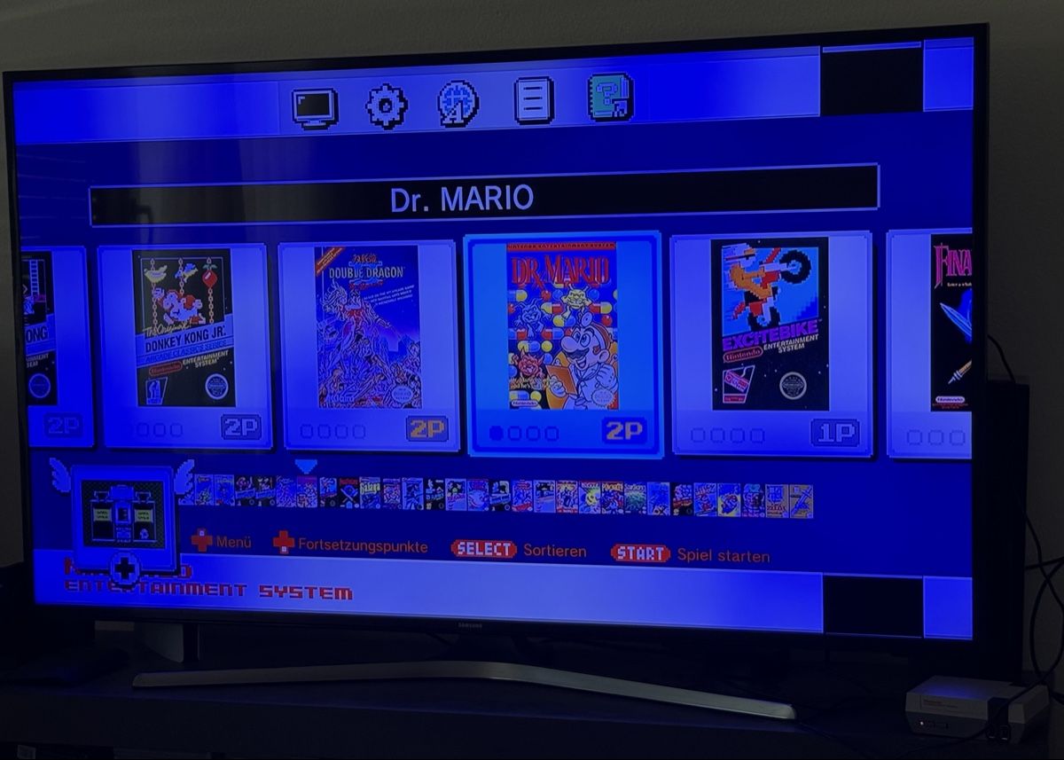 Nintendo Konsolen: Nintendo Classic Mini NES mit 2 Controllern – Gebraucht aus basel von NaLuBa1 4