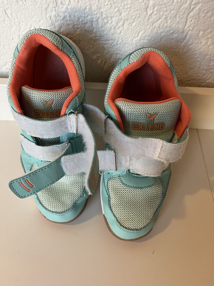Scarpe per ragazze: Extend Court Star III, Gr. 34 – Usato da Bösingen venduto da Mike2058blau 6