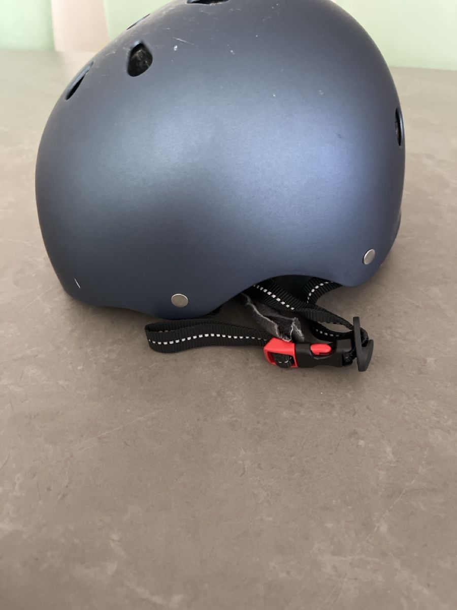 Caschi: Casco con segni di usura – Usato da Volketswil venduto da mon_ssk6 4