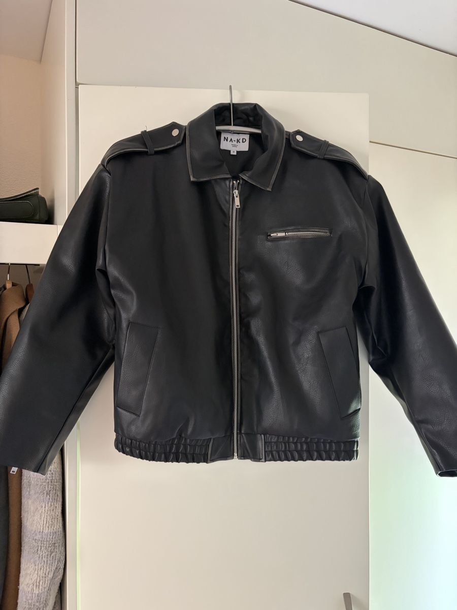 Na-kd Giacche: Bomberjacke aus Kunstleder, Grösse 38  – Nuovo (secondo la descrizione) da Sirnach venduto da Namdidam 2