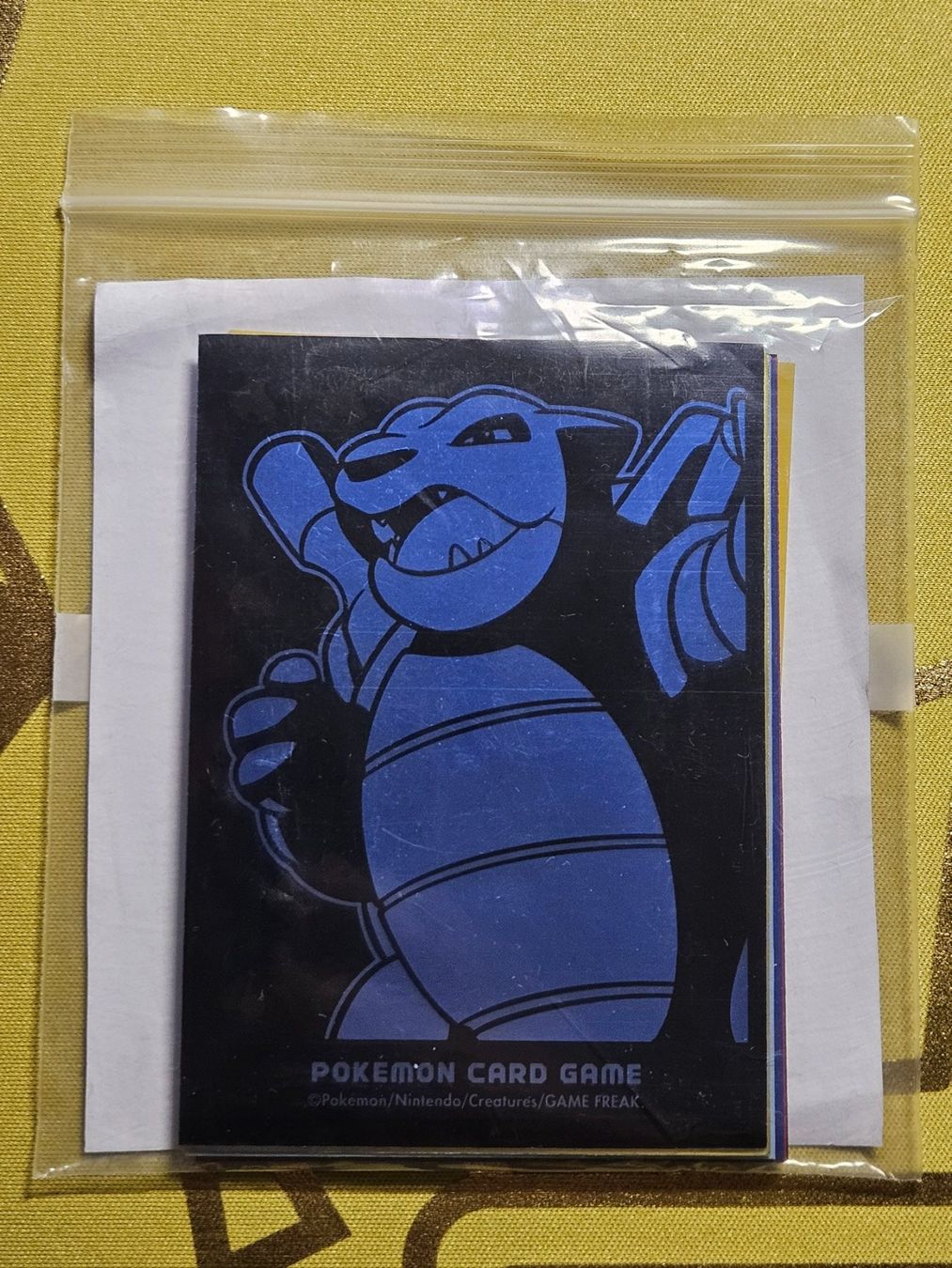 Pokémon Carte collezionabili: Pokemon limited Sleeves - Starter – Nuovo (secondo la descrizione) da Bellinzona venduto da Pokemarco