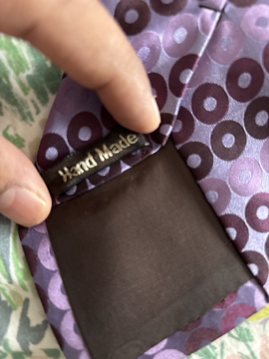 Cravatte: Luxury Tie John Lewis Purple Patterned Hand Made Accessory – Usato da Basel venduto da sid160 2