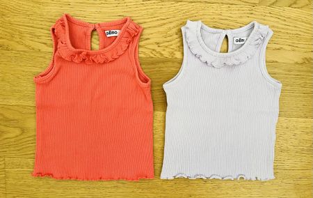 2 Débardeurs Taille 86