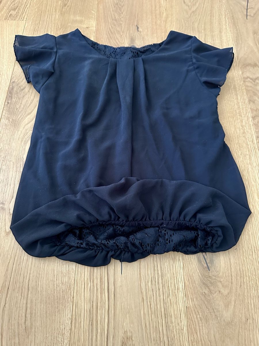 Camicette: Schönes, elegantes, schwarzes Top – Usato da Bern venduto da han_v82v 1