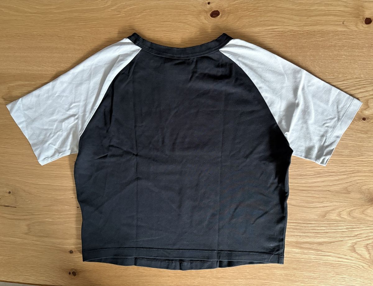 Adidas Top: Haut Adidas – Usato da Martigny venduto da jcj_j2fb 1