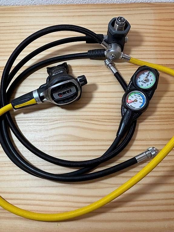 Mares Atemregler & Jackets: Mares Ultra ADJ 82X Set – Gebraucht aus Giswil von man_ny8l 4