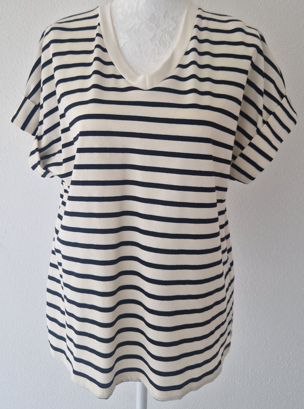 T-shirt: T-SHIRT EN COTON – Nuovo e nell'imballaggio originale da Camorino venduto da JPHANDMADE1