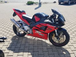 Honda CBR 900 RR SC50