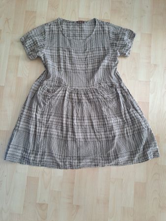 Sommer Kleid, kurzärmlig, Grössse M, Top Zustand!