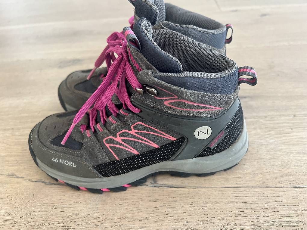 Scarpe per ragazzi: Wanderschuhe Gr. 33 – Usato da Courgevaux venduto da 12magic 1