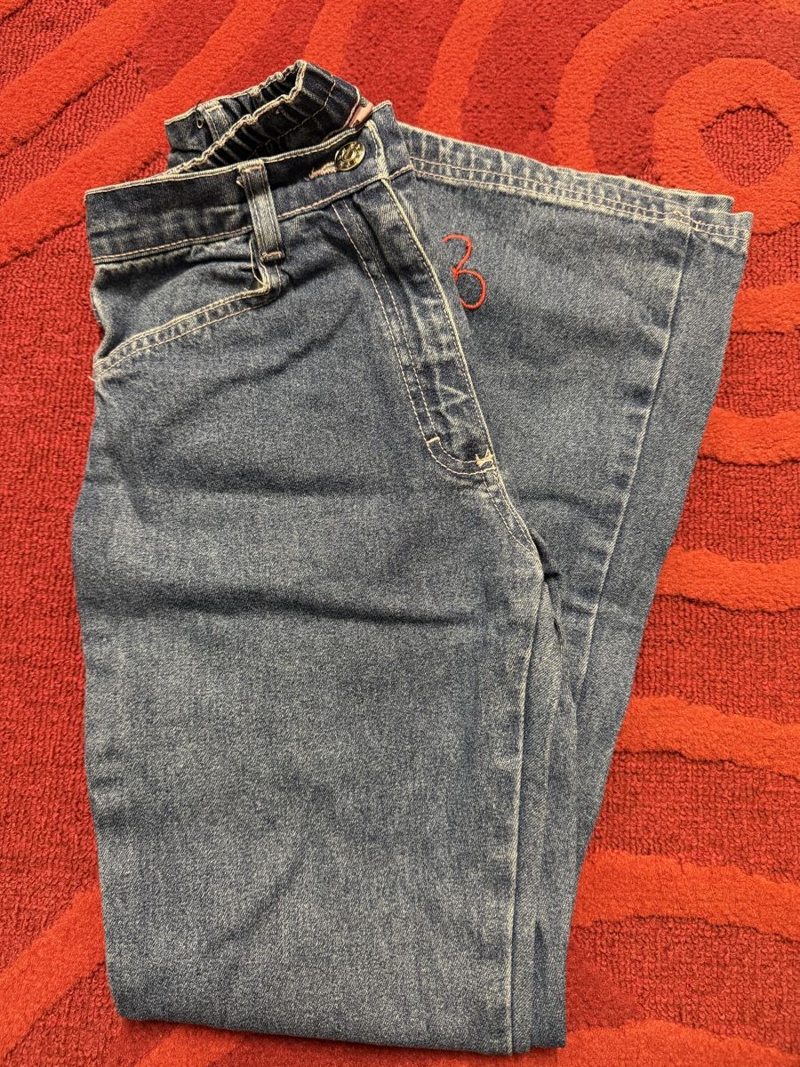 Pantaloni: Kinder Jeans mit Aufdruck – Usato da Eschenbach LU venduto da Tatzi1