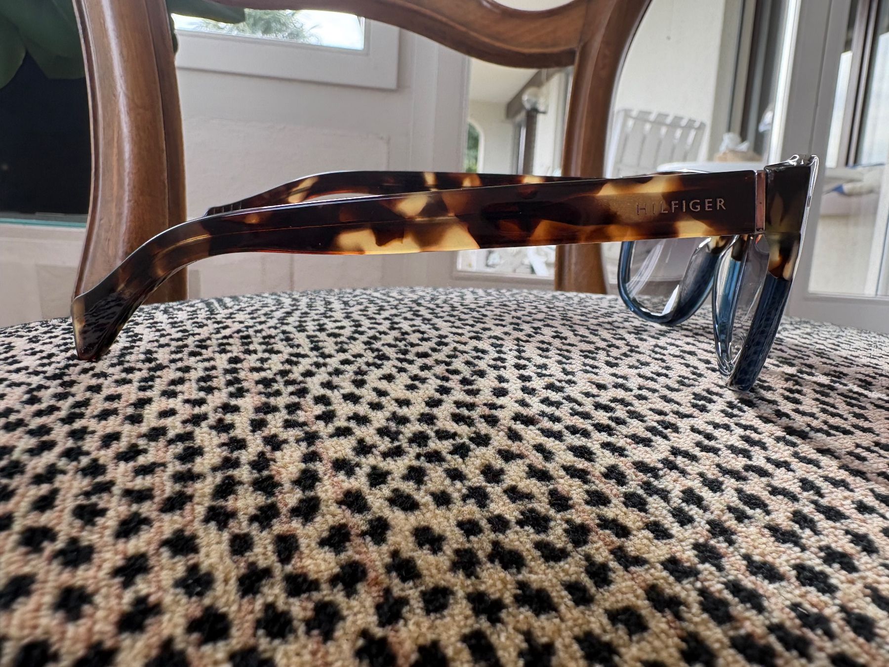 Tommy Hilfiger Occhiali & Lenti: Sonnenbrille – Usato da Jona venduto da luc_g9xl 1