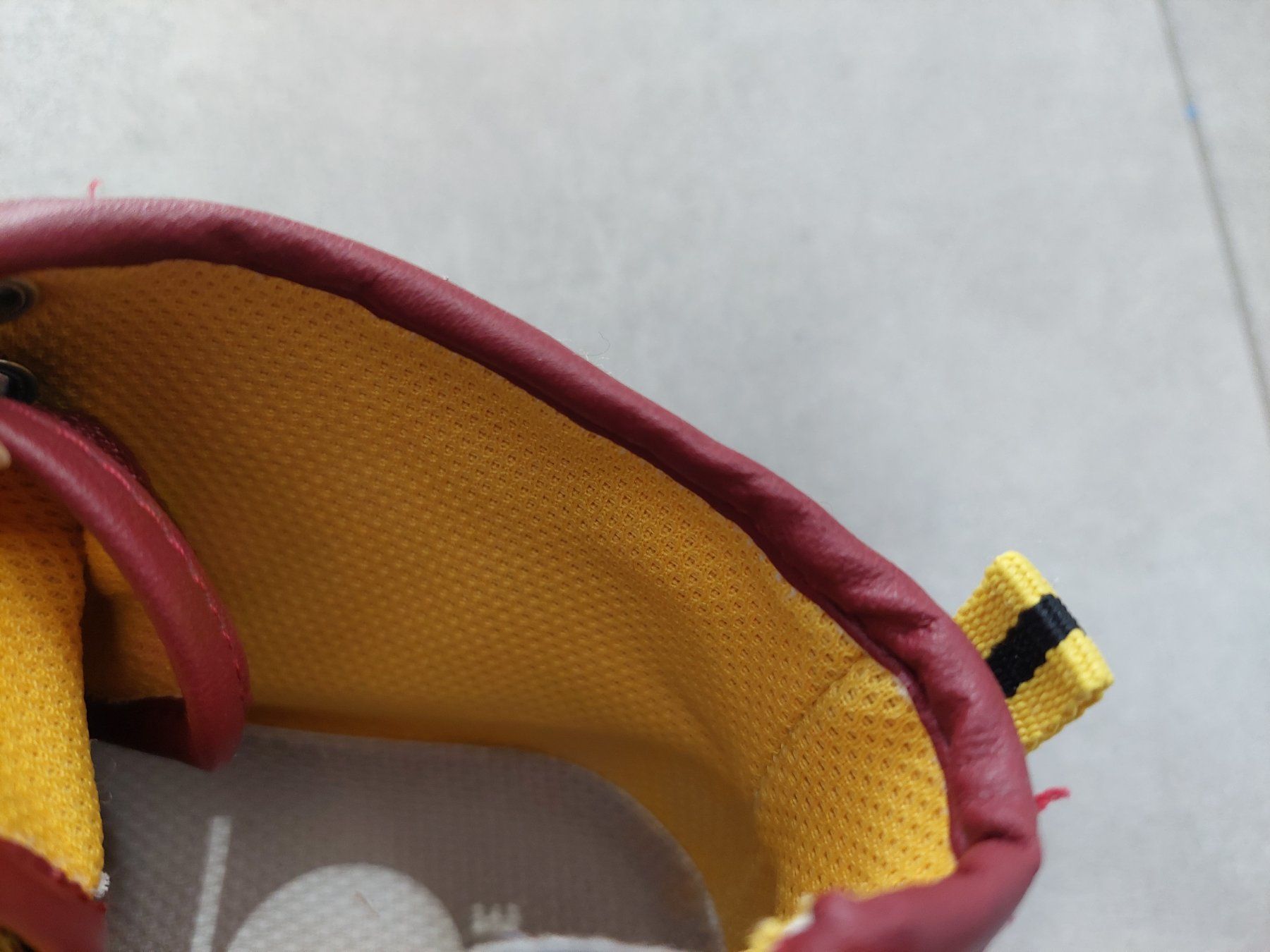 Scarpe per ragazze: Schuhe/ Stoffschuhe hoch 18cm ca. Gr. 29 – Usato da Wiesendangen venduto da troawus 2