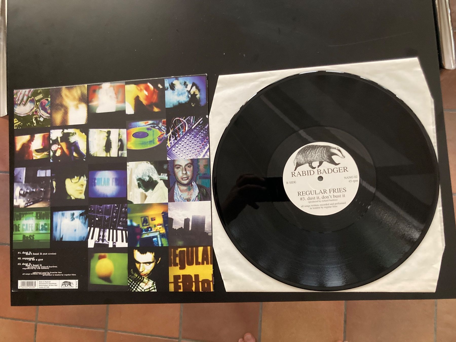 Vinyles: Regular Fries - Dust It, Don't Bust It (12") – D'occasion à Fribourg par Karushi 1