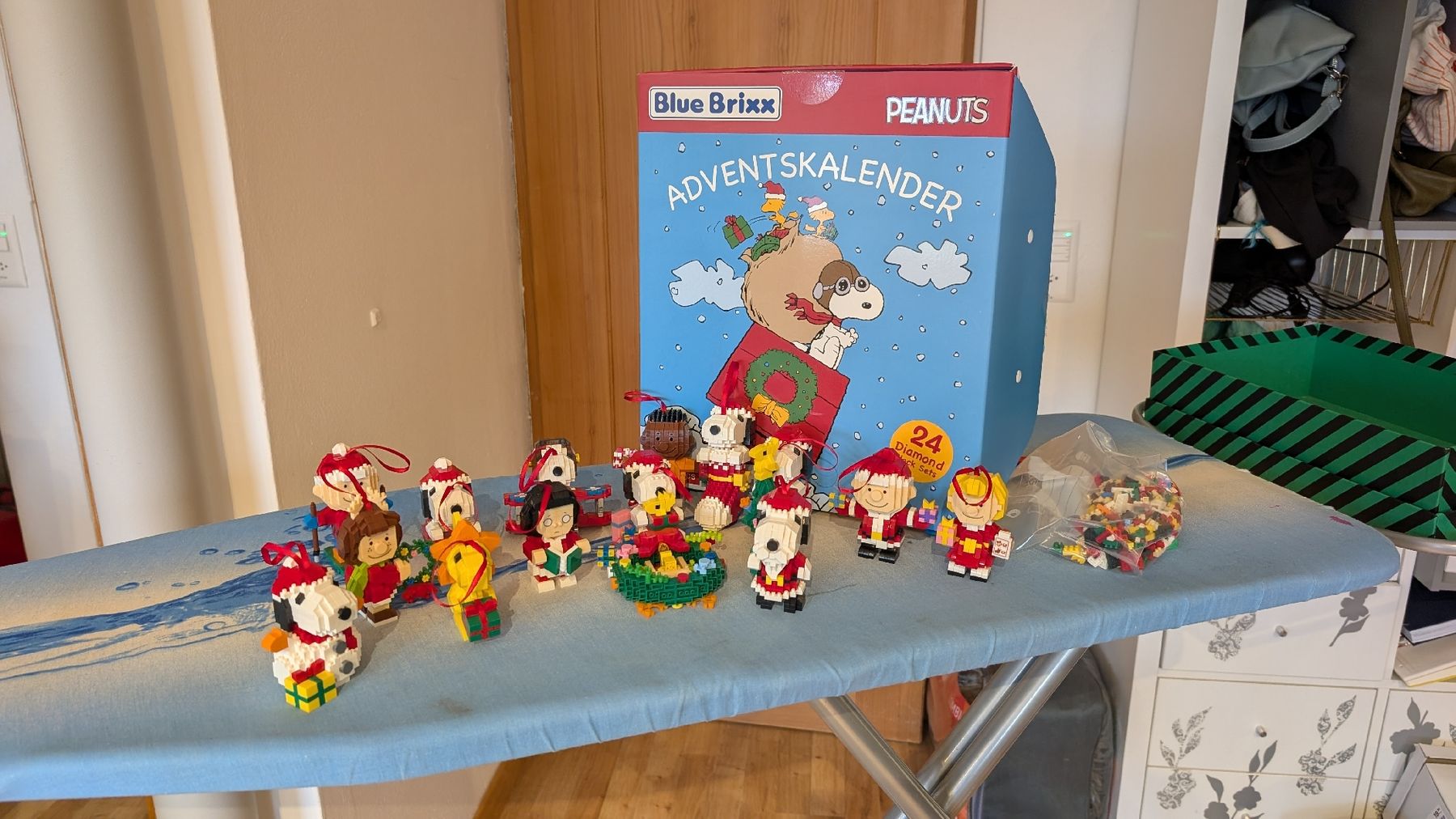 Spielzeuge: Peanuts Adventskalender Klemmbausteine – Gebraucht aus Elsau von saki1986 2