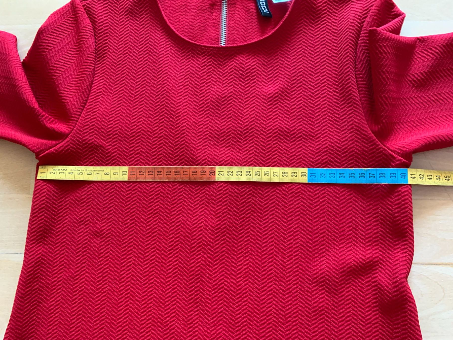 H&M Vestiti: H&M Damen Kleid, Gr.38, Rot – Usato da Worb venduto da farben20zauber 4