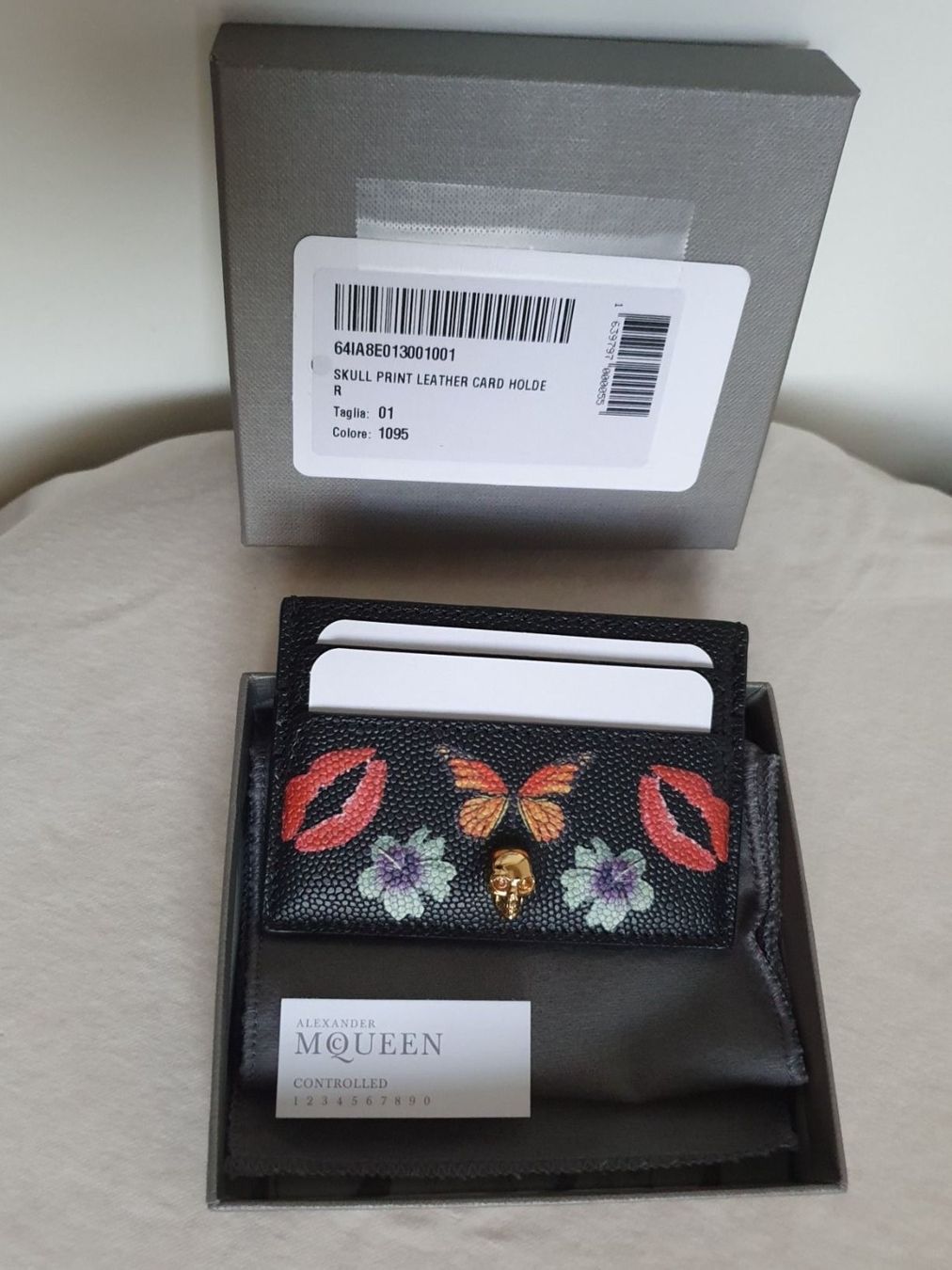 Alexander Mcqueen Portafogli: Alexander McQueen Kartenhalter Cardholder Skull Schädel – Nuovo (secondo la descrizione) da Wängi venduto da Pambola 1