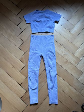 Sport Zweiteiler lila (Leggings und Top) S