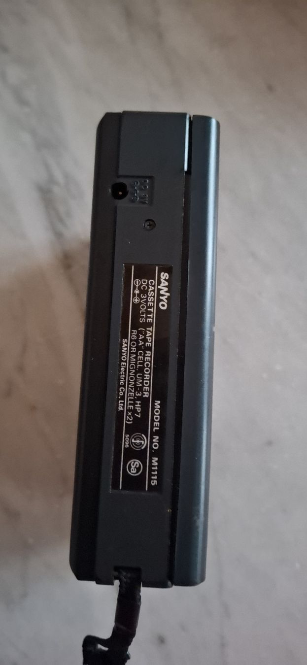 Sanyo Lettore multimediale portatile: Sanyo M115 Mini Kassetten Recorder  – Usato da Wichtrach venduto da Sunneblueme7 4