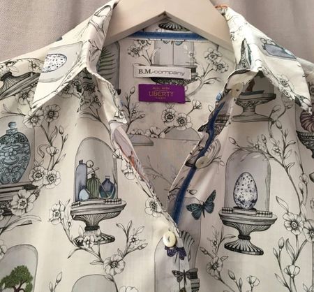 Bluse Liberty „The Collector“ Sommervogel Bonsai weiss Gr 34