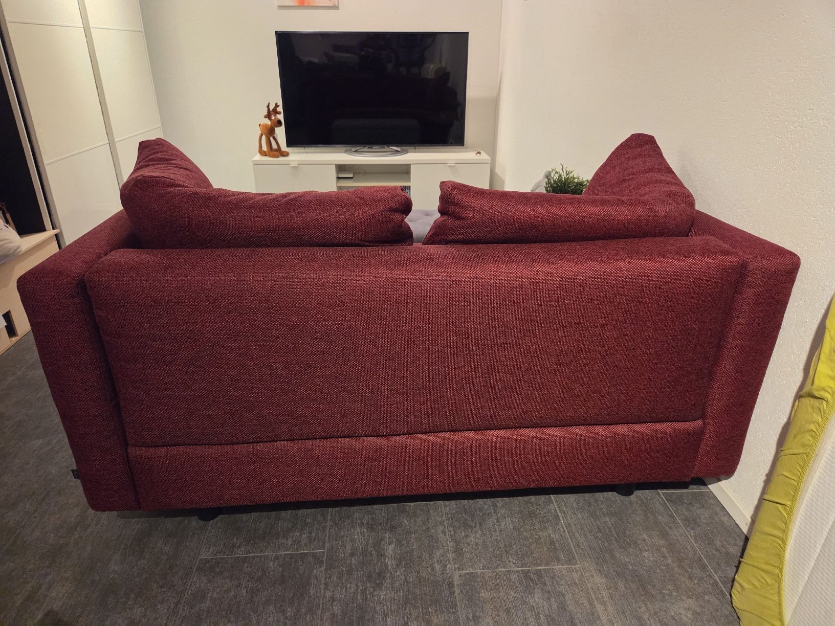 Divani: Bettsofa weinrot – Usato da Gutenswil venduto da Hausi025 1