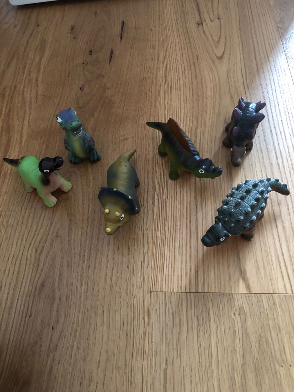 Giocattoli: 6 DINOSAURIER – Usato da Wattwil venduto da jopara 1