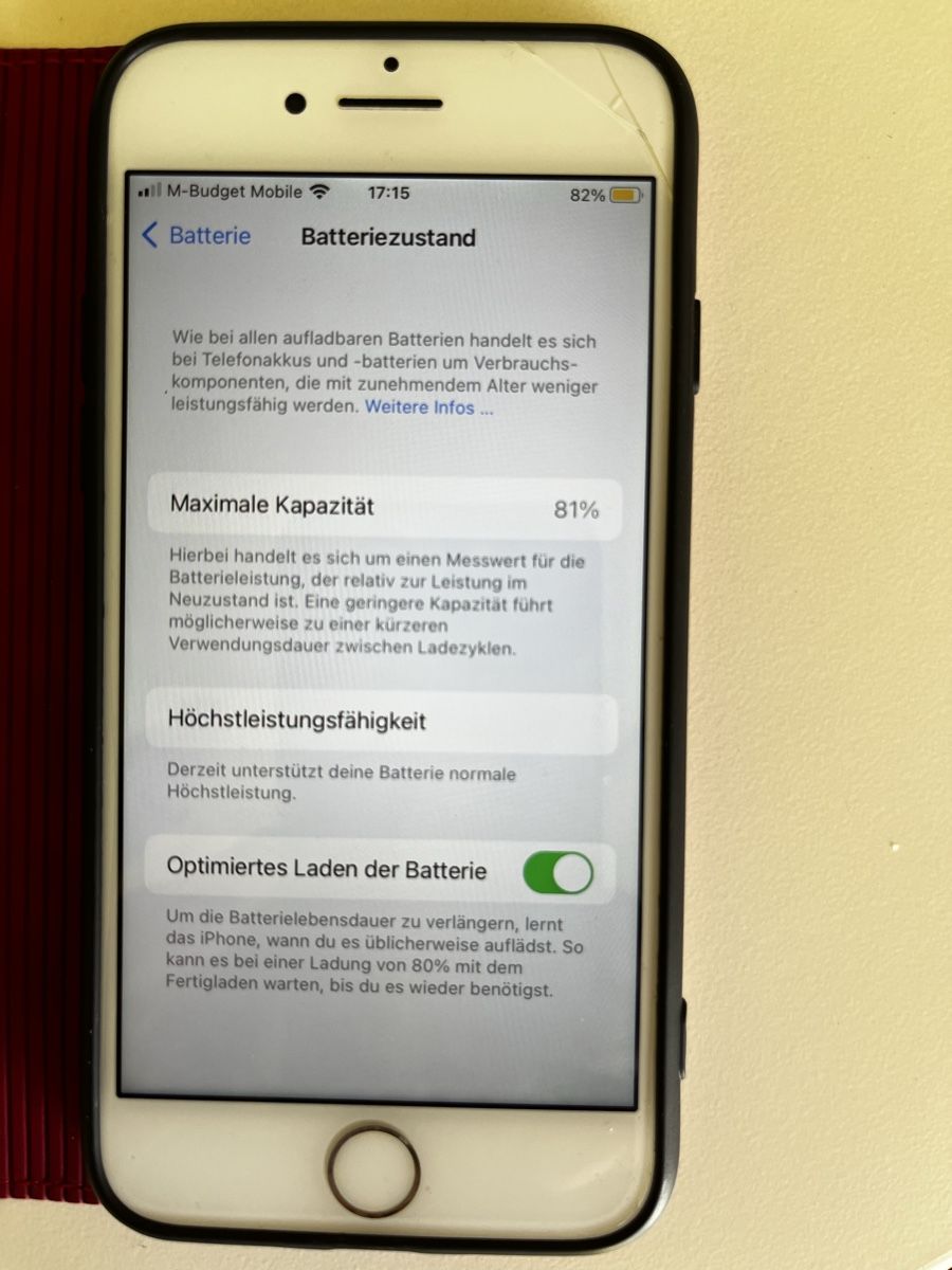 Apple Telefoni cellulari / Smartphones: iPhone 7 red – Usato da Basel venduto da Cmueggi 6