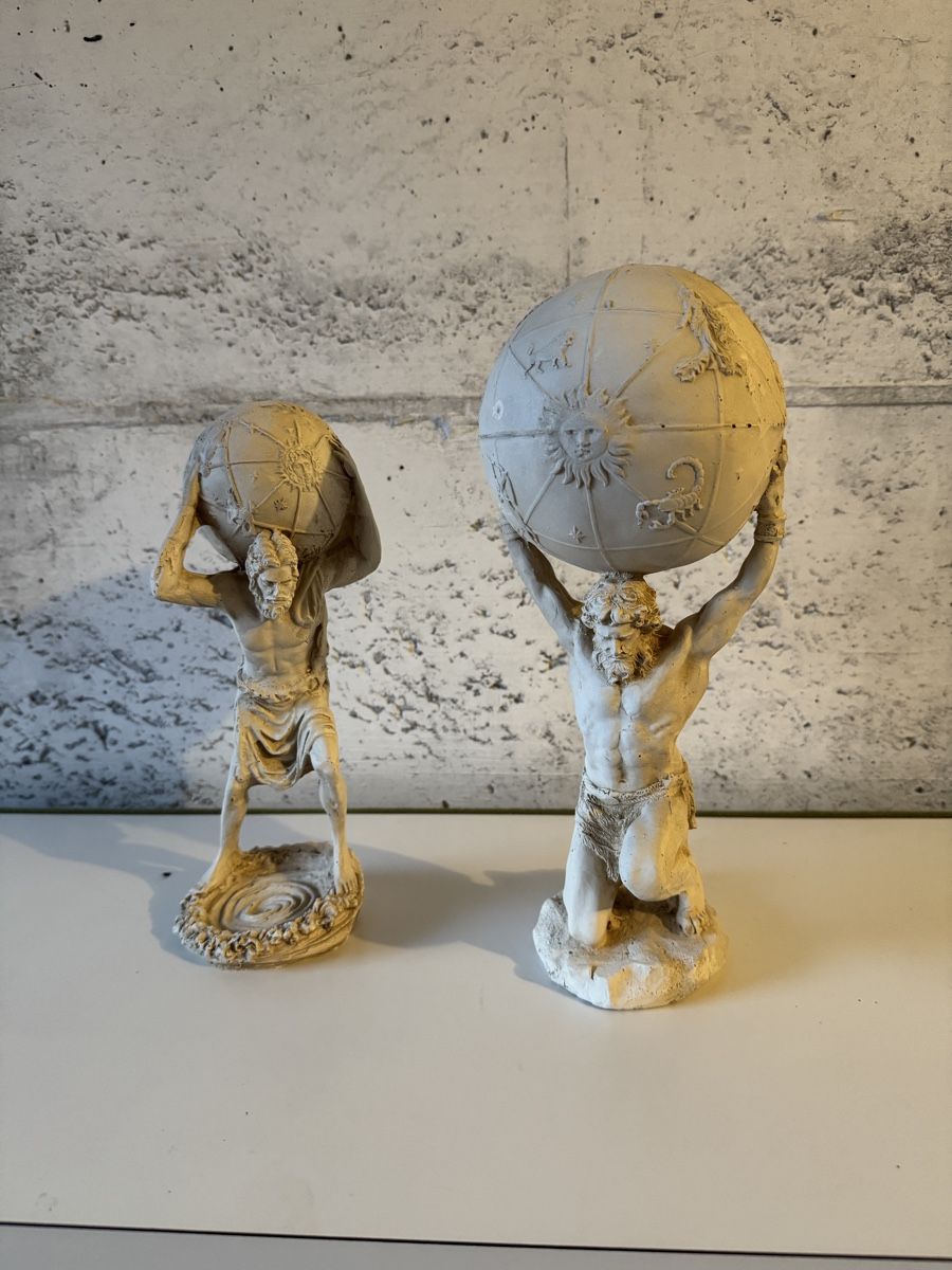 Statuette: Dekoration – Usato da Oberägeri venduto da MW.1986 5