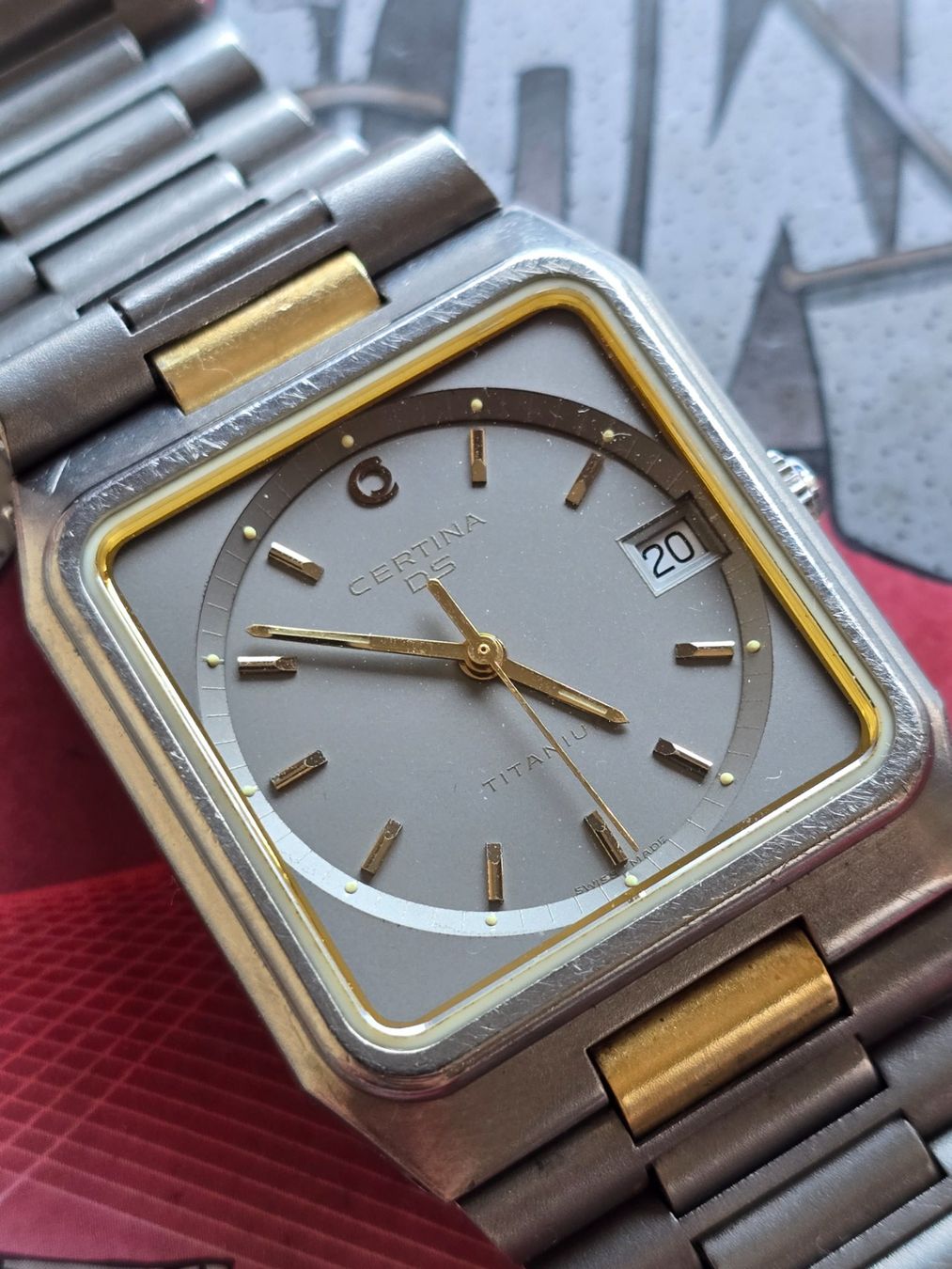 Certina Orologi: 355 Certina DS Titanium / Gold wunderschoen – Usato da Muri AG venduto da Corredor