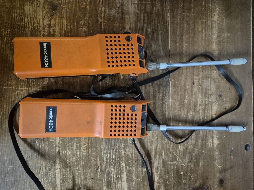 2 Stk. Handfunkgeräte Handic 43CH, 4 Kanal, Orange, Vintage (Gebraucht ...