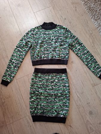 Esnemble Marque Asos - Taille 36 - Neuf jamais porté